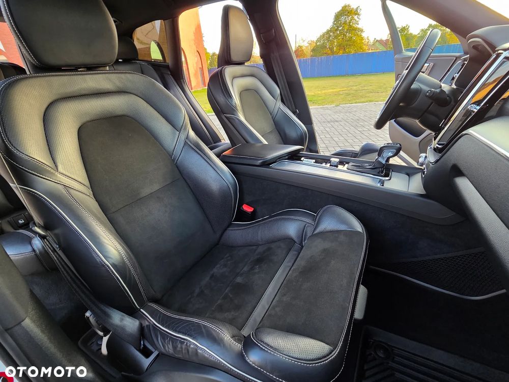 Volvo XC 60 - 37