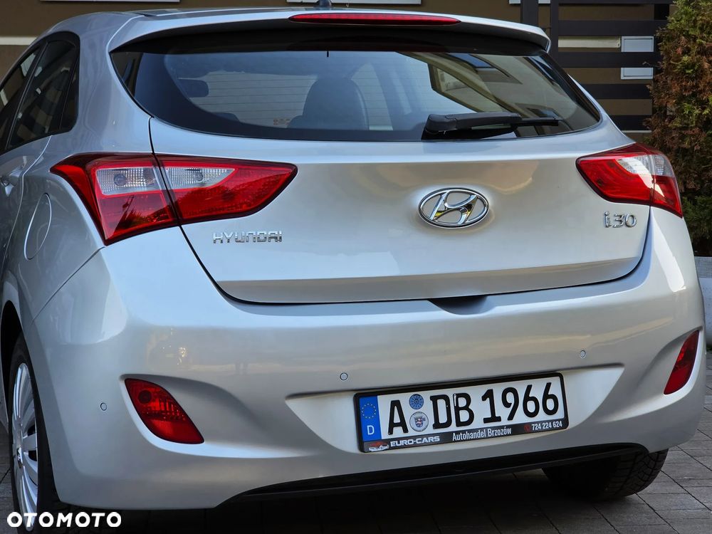 Hyundai i30 1.4 Comfort - 22