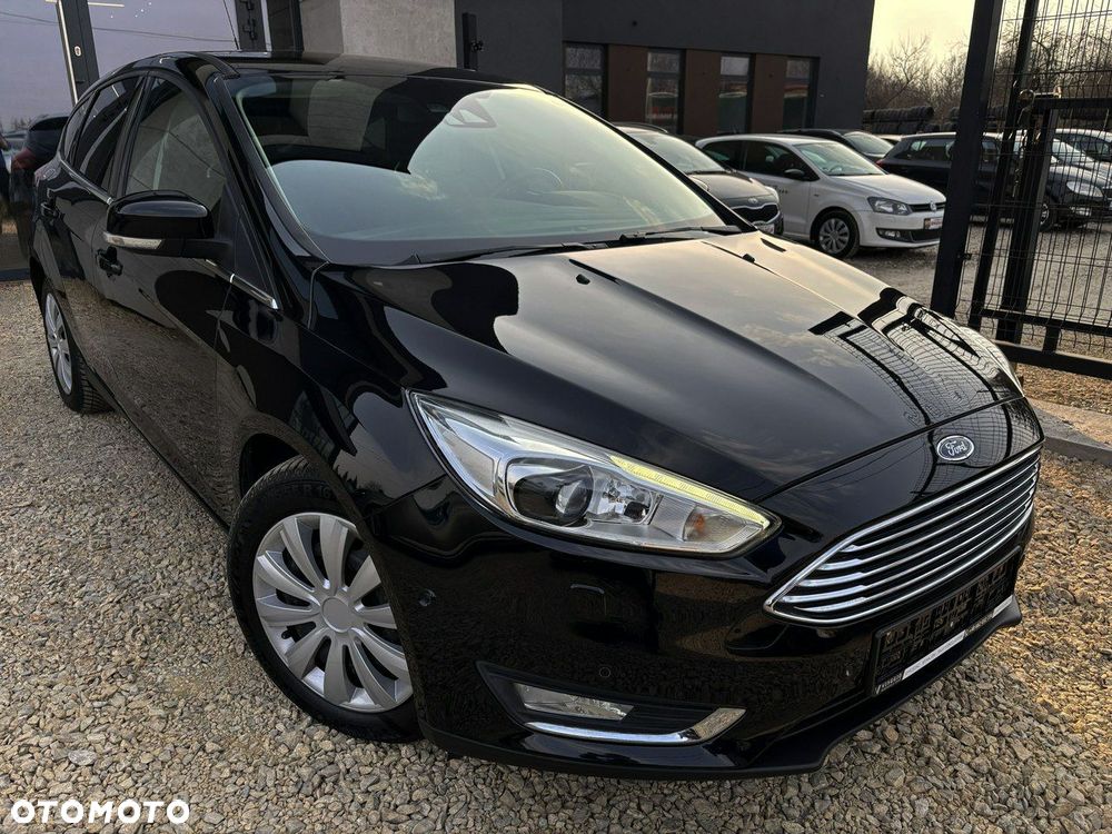 Ford Focus 1.5 EcoBoost STart-Stopp-System TITANIUM - 3