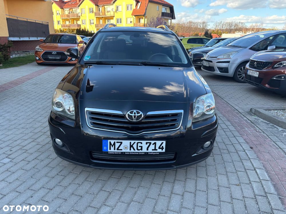 Toyota Avensis 1.8 VVT-i Executive - 6
