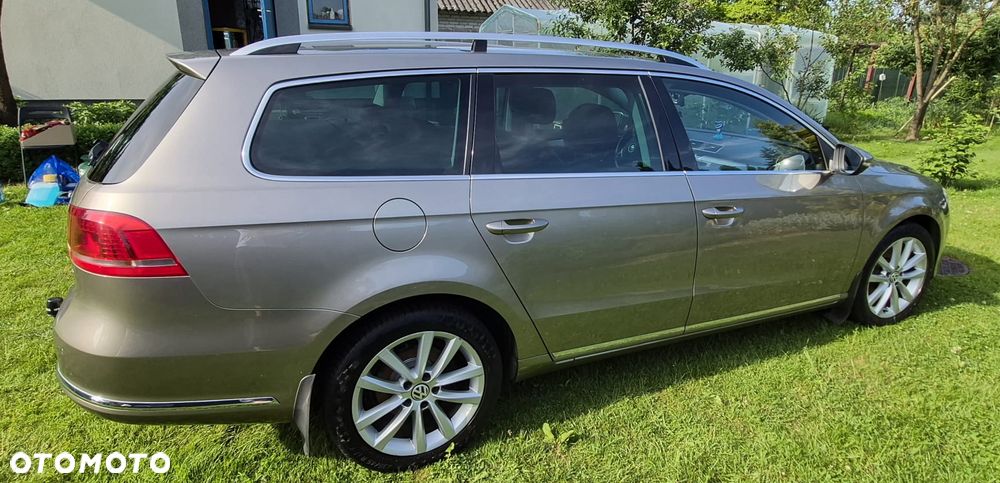 Volkswagen Passat 2.0 TDI Highline DSG - 3