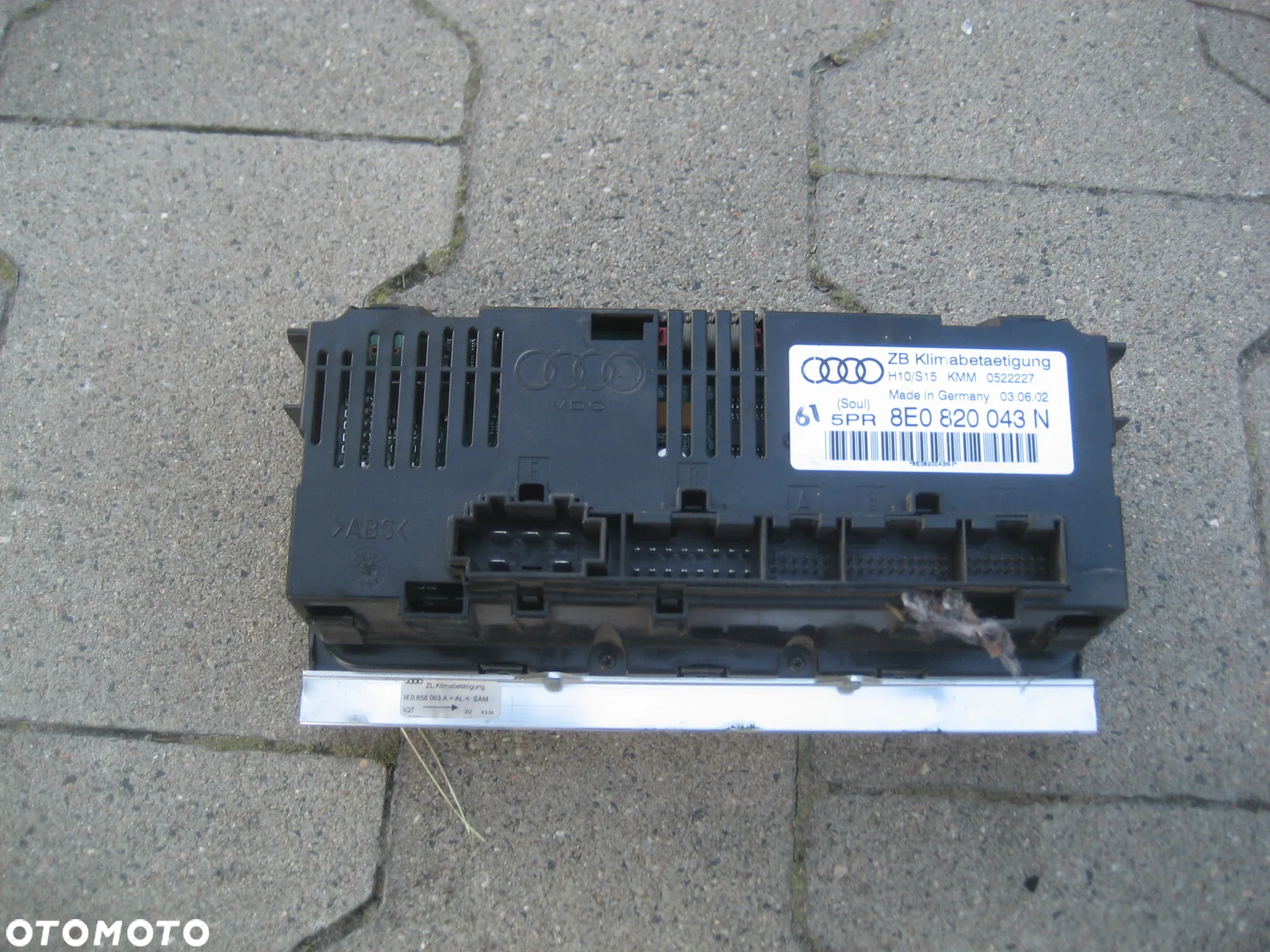 audi a4 b6 małysz 02-05r panel klimatyzacji 8e0820043n europa - 4