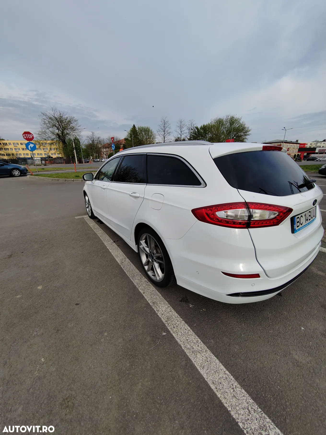 Ford Mondeo 2.0 TDCi Powershift Titanium - 4