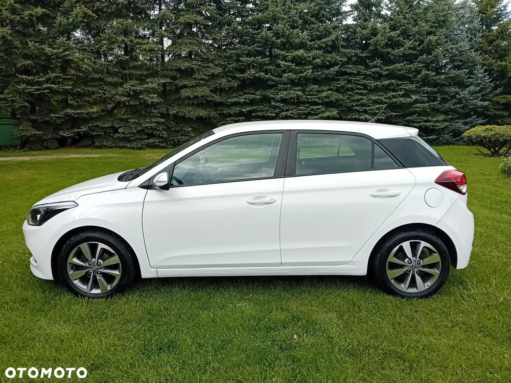 Hyundai i20 1.2 Select - 11
