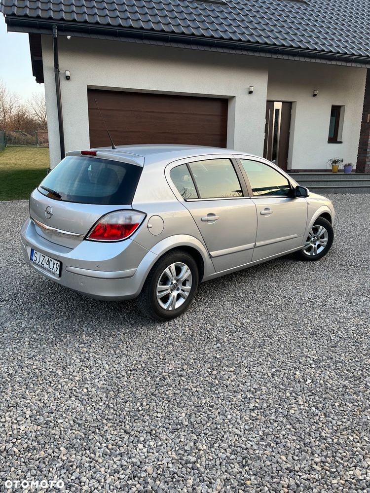Opel Astra 1.6 Cosmo - 6