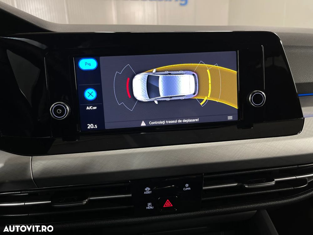 Volkswagen Golf 2.0 TDI SCR Life - 14