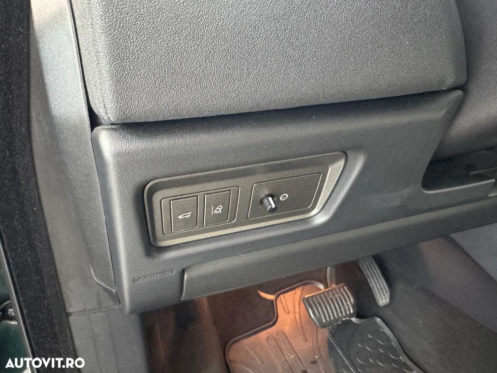 Land Rover Range Rover Evoque - 24