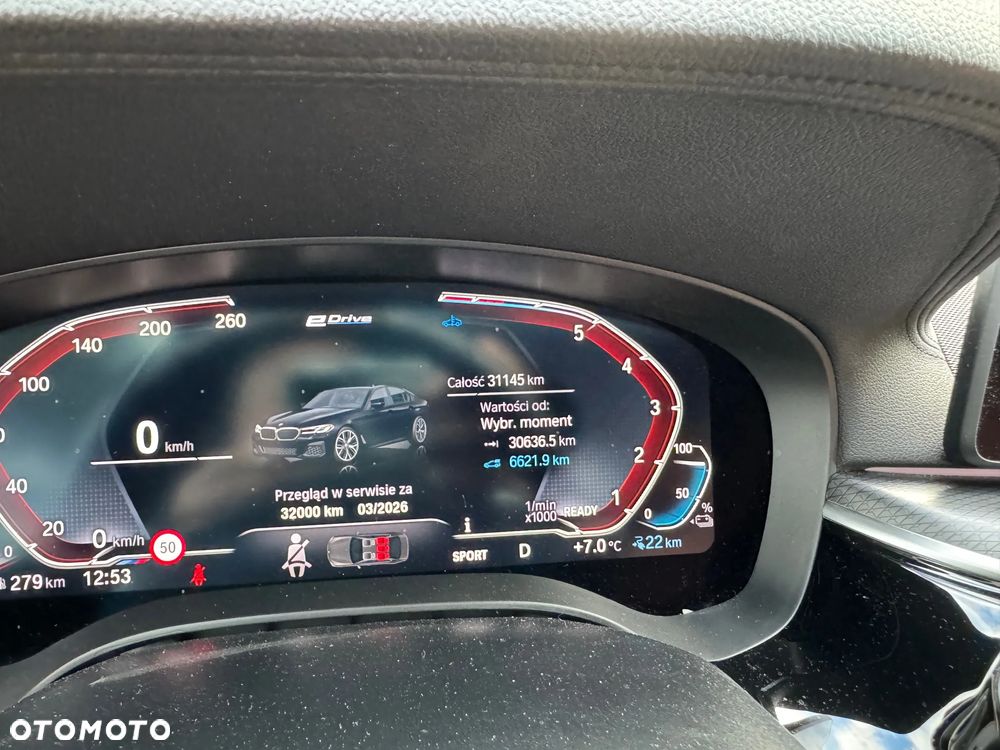 BMW Seria 5 545e xDrive M Sport sport - 9