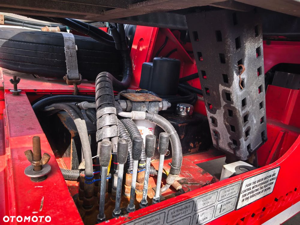 Kassbohrer Truck Transporter - 12