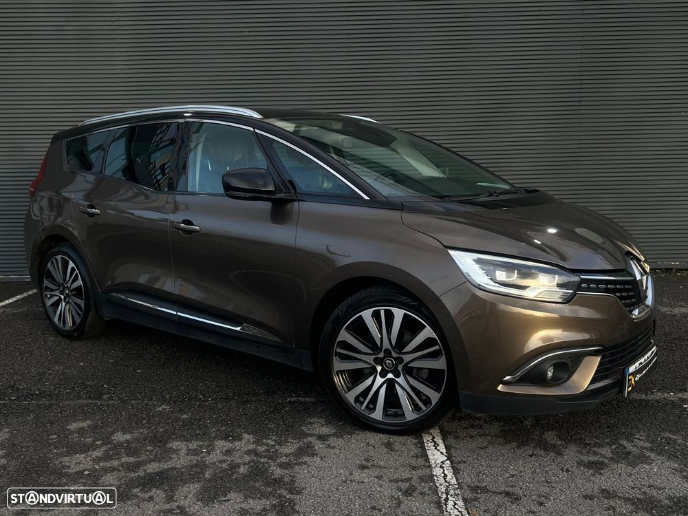 Renault Grand Scénic dCi 110 Paris - 1