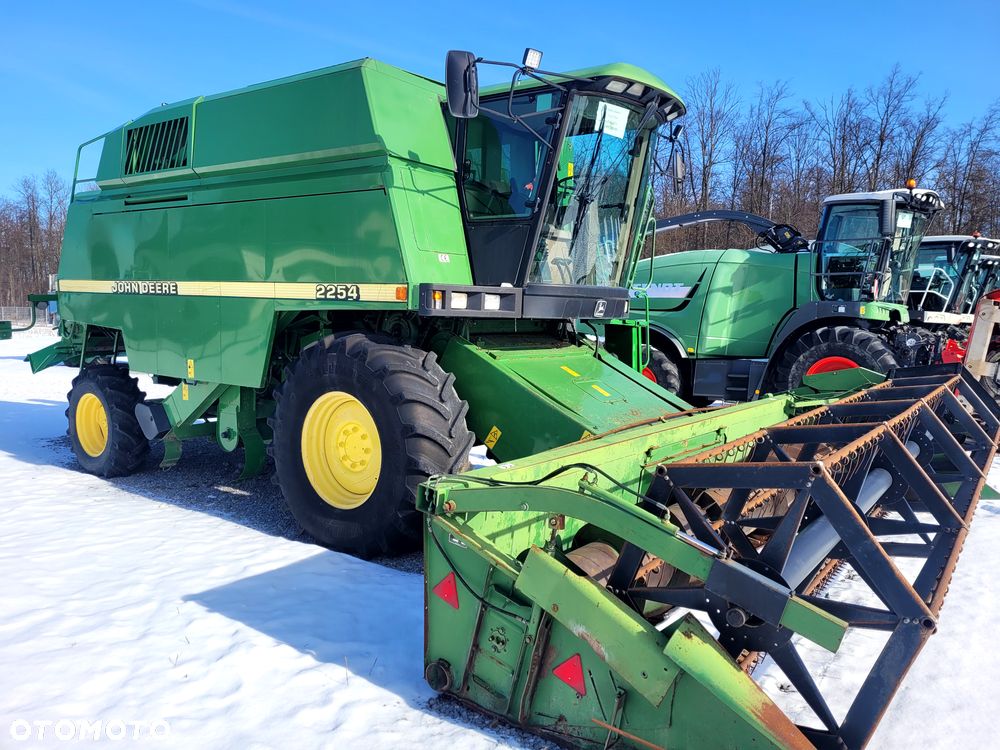 John Deere 2254 - 10