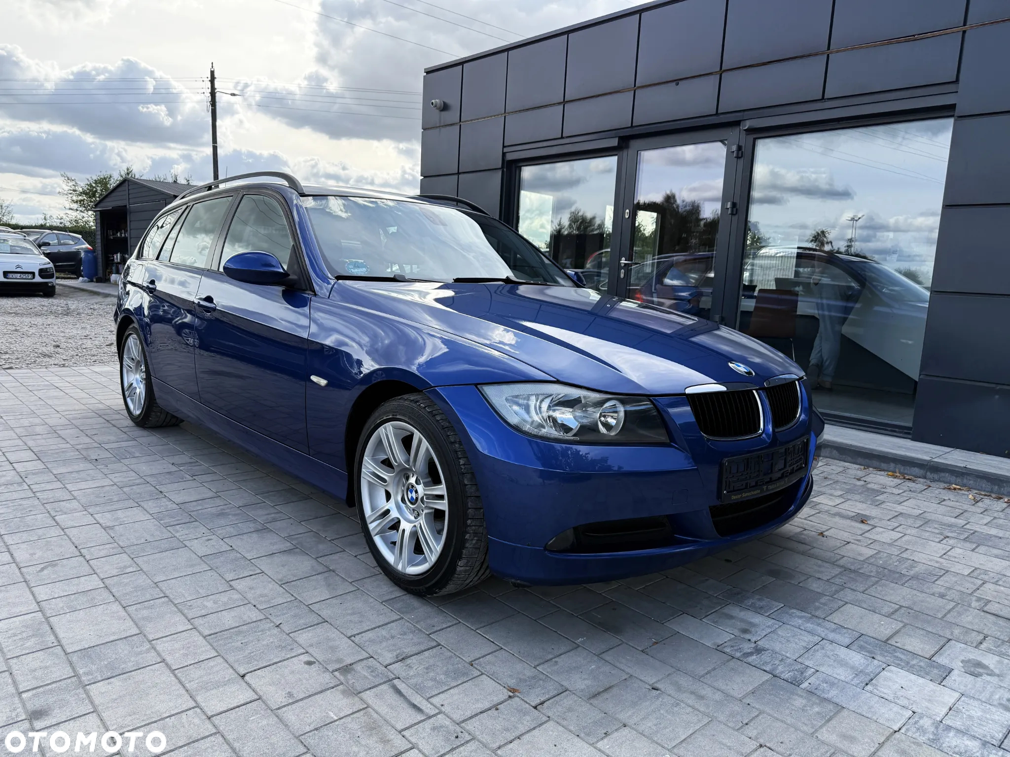 BMW Seria 3 320i Touring Edition Sport - 15