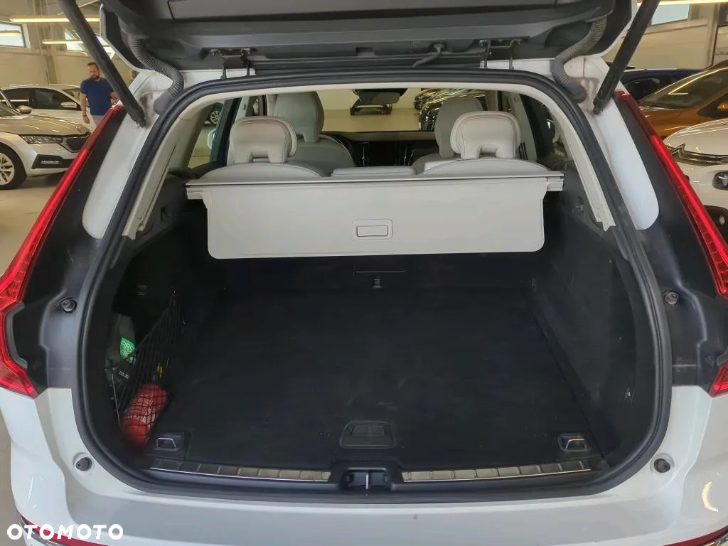 Volvo XC 60 T4 Inscription - 24