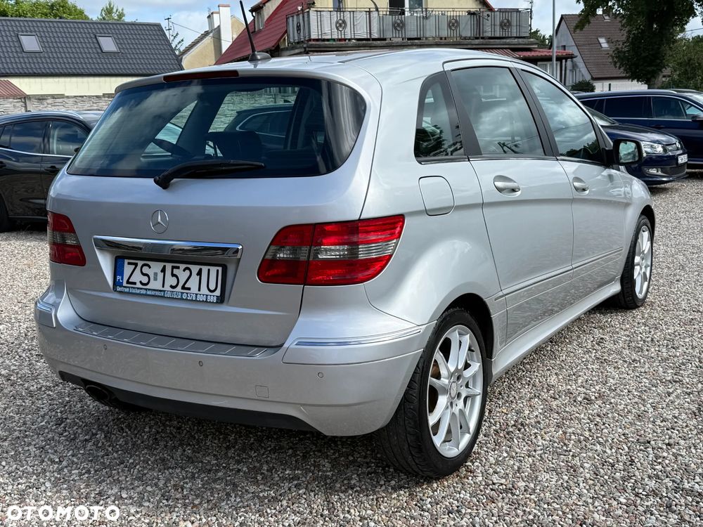 Mercedes-Benz Klasa B 180 CDI - 2