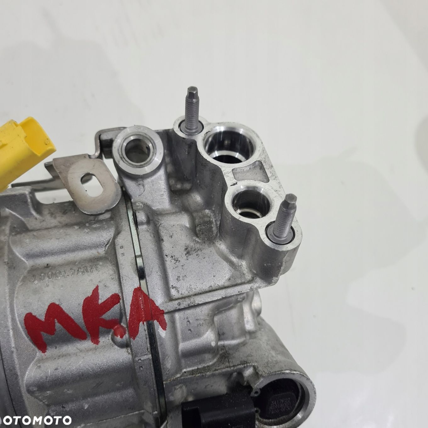 SPRĘŻARKA KLIMATYZACJI 9847222180 9847222580 PEUGEOT CITROEN OPEL 1.2 THP - 4
