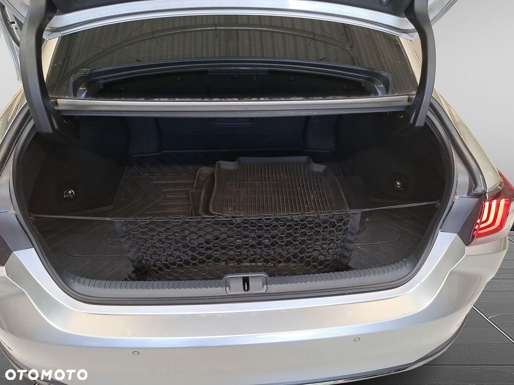 Lexus ES - 20