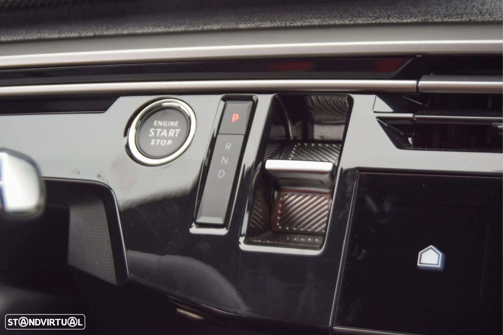 Peugeot E-3008 73 kWh GT - 14