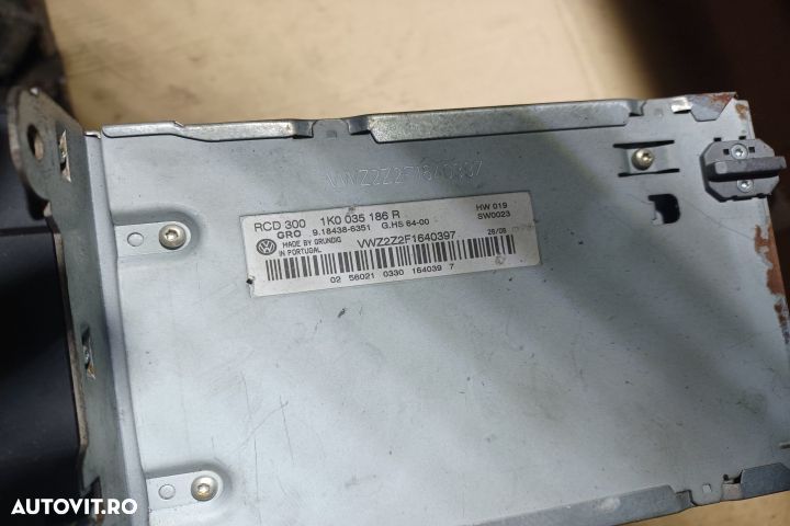 Radio cd Volkswagen VW Passat B6 [2005 - 2010] wagon 5-usi 1.9 TDI MT - 1