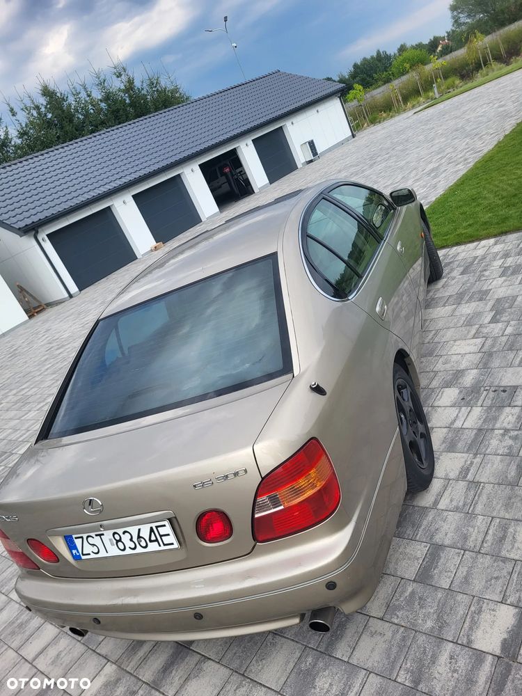 Lexus GS 300 - 9
