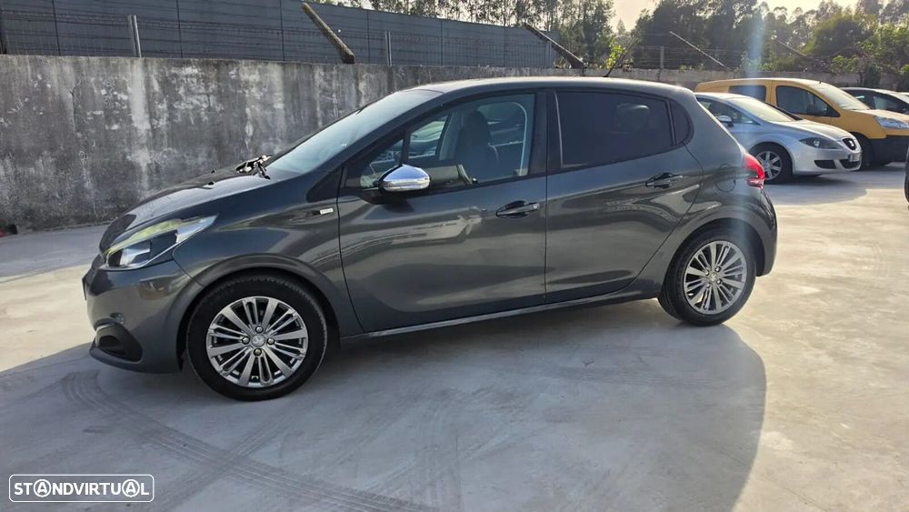 Peugeot 208 1.6 BlueHDi Allure - 1