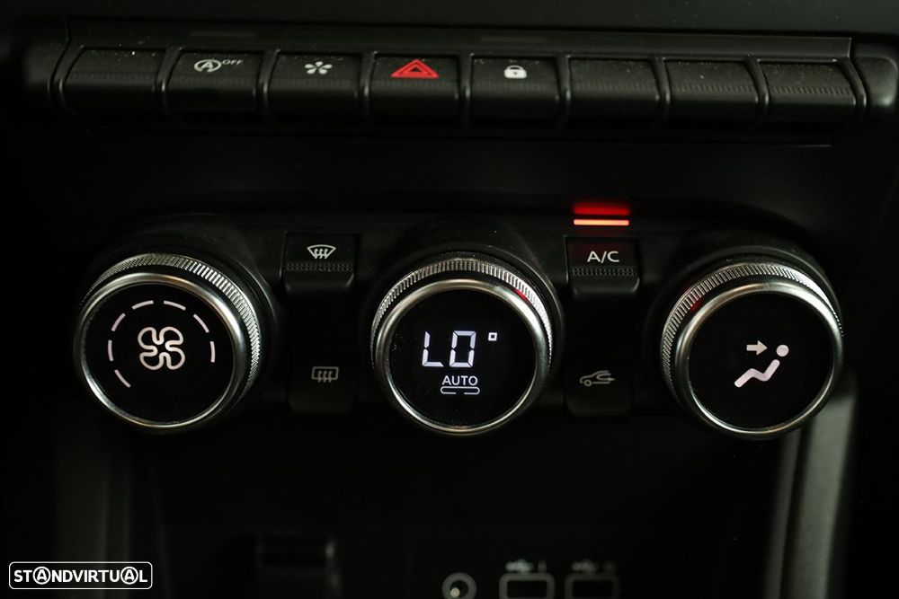 Renault Captur 1.0 TCe Techno Bi-Fuel - 12