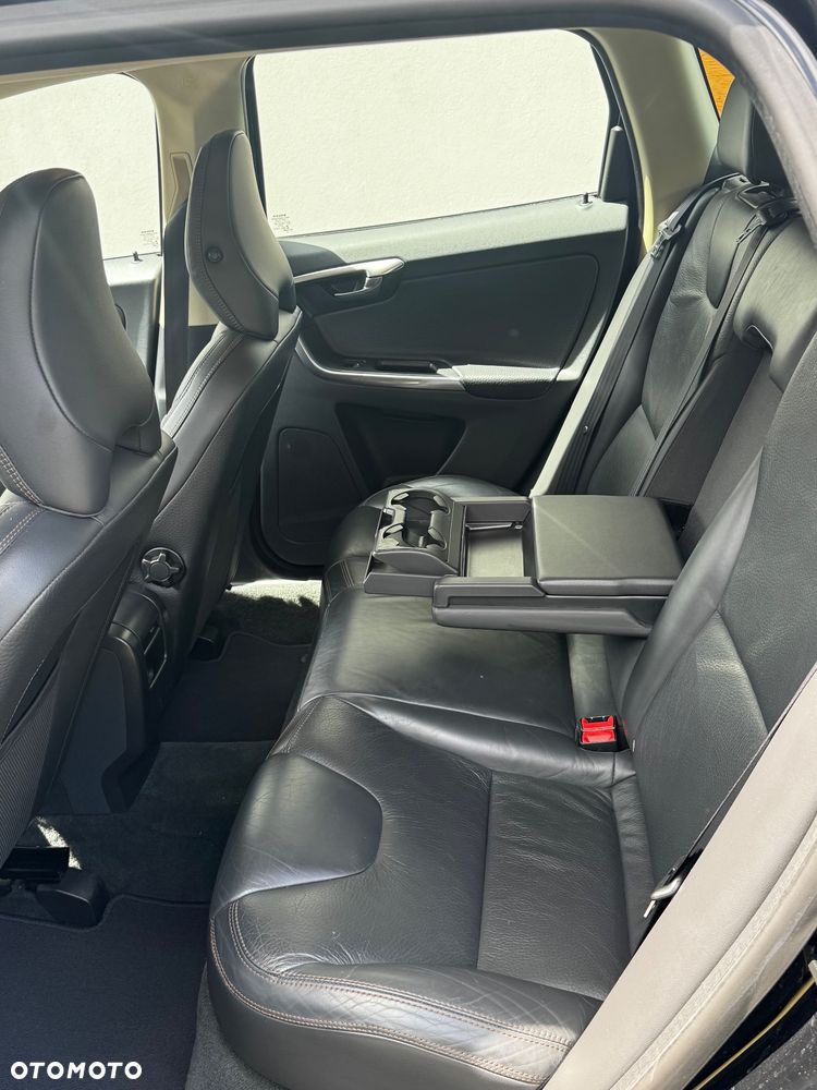 Volvo XC 60 - 14