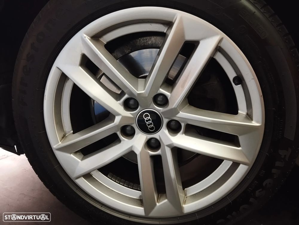 Audi A4 Avant 30 TDI S tronic - 9