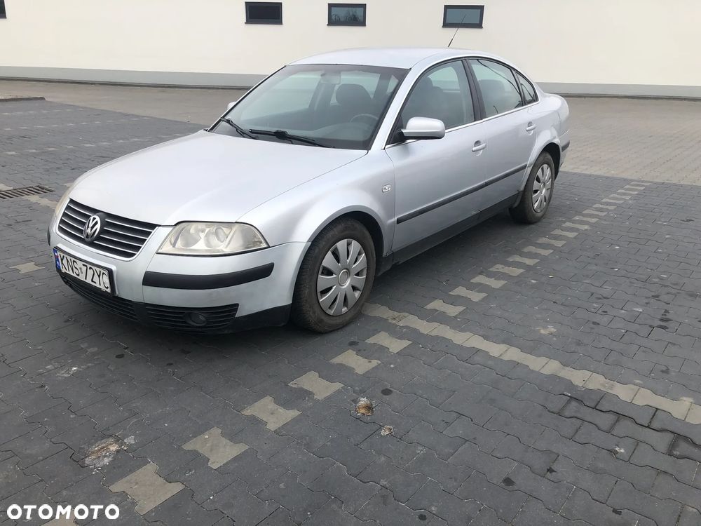 Volkswagen Passat 1.9 TDI Comfortline - 2