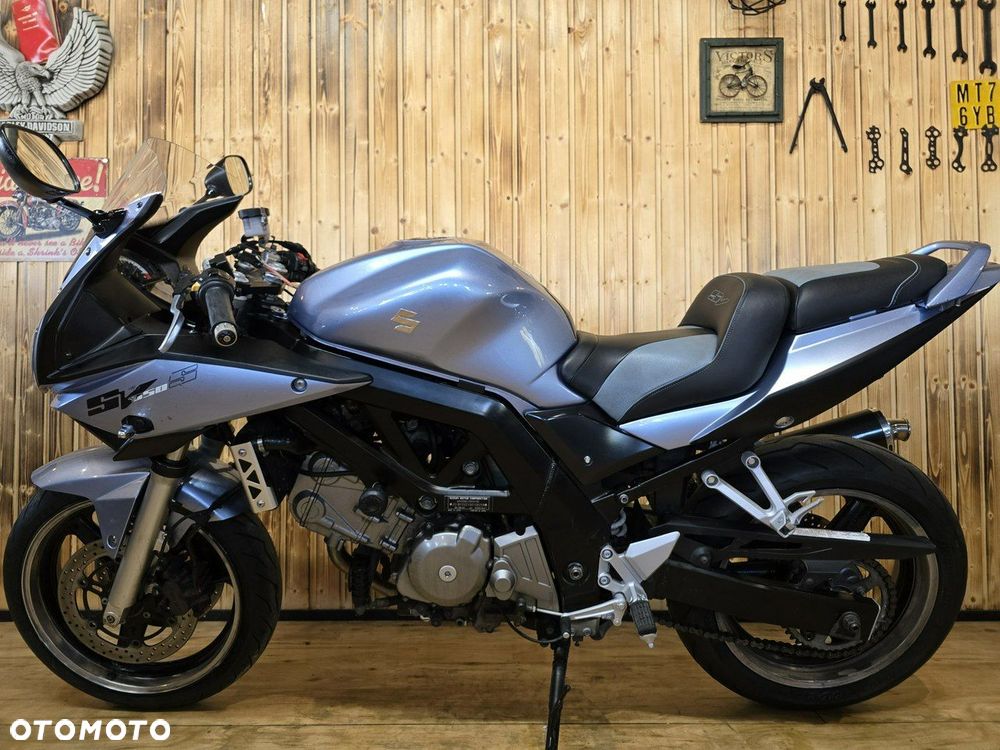 Suzuki SV - 24