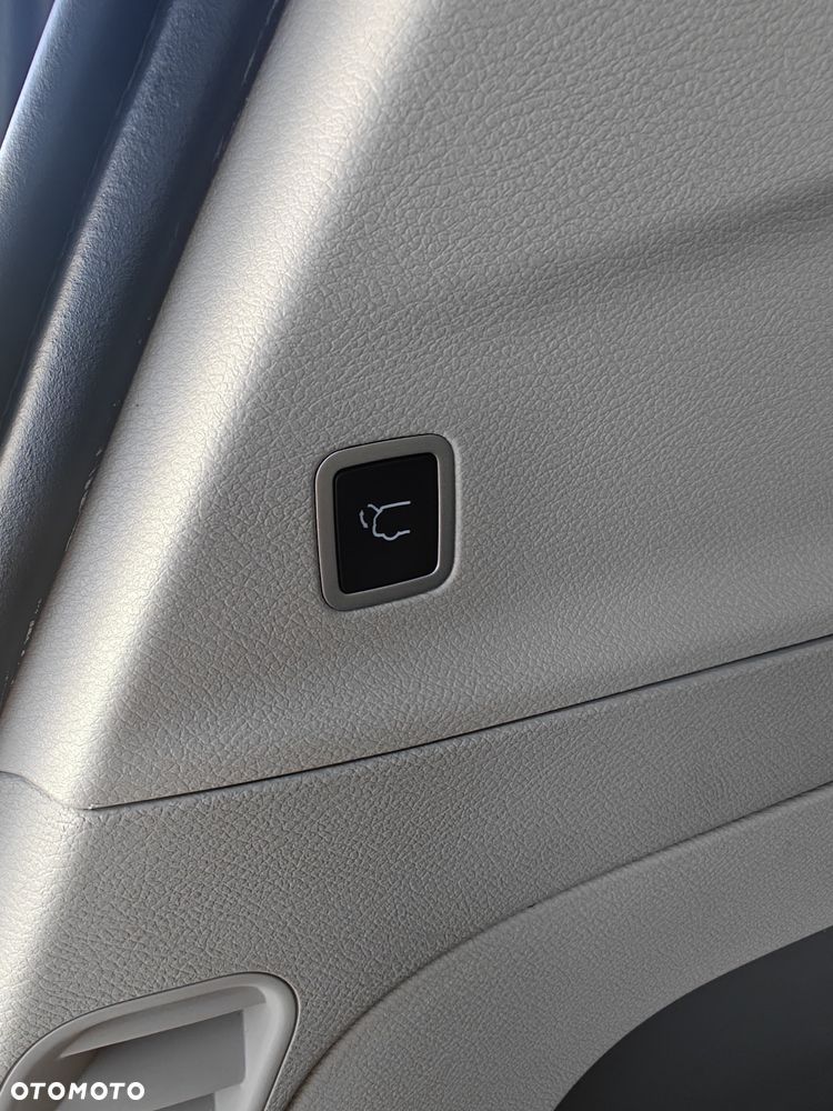 Chrysler Pacifica - 19