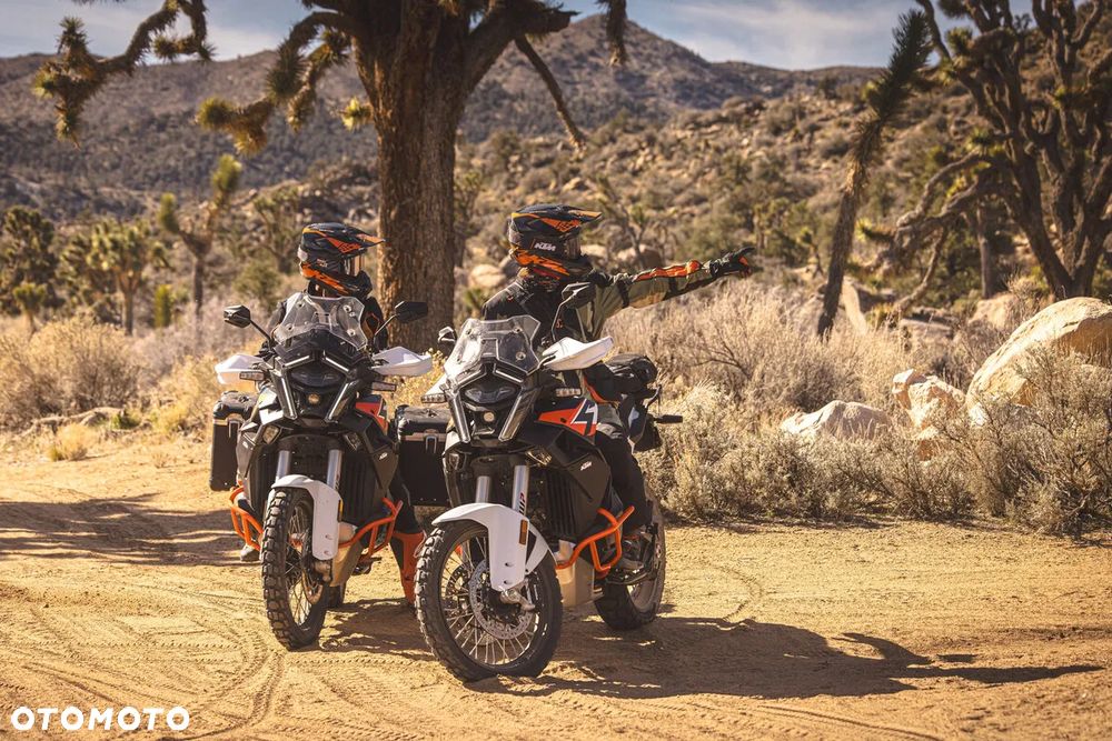 KTM Adventure - 13