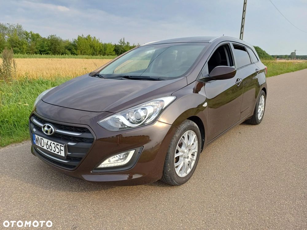 Hyundai i30 blue 1.6 GDI Trend - 21