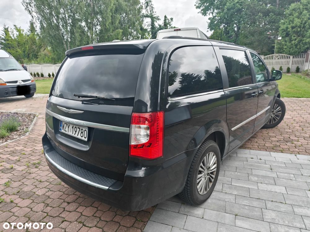 Chrysler Town & Country 3.6 Touring - 5