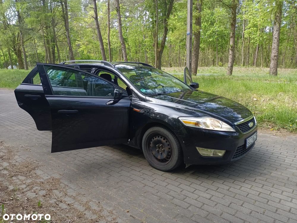 Ford Mondeo 2.0 TDCi Titanium - 19