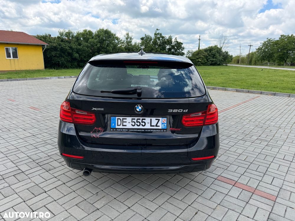 BMW Seria 3 320d DPF M Sport Edition - 13
