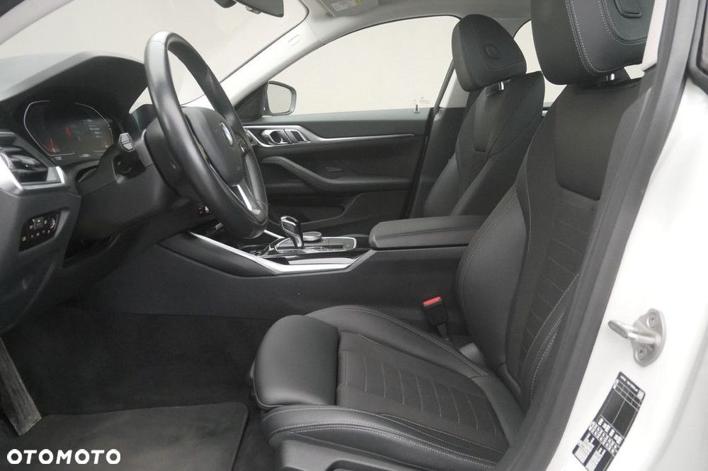 BMW Seria 4 - 12