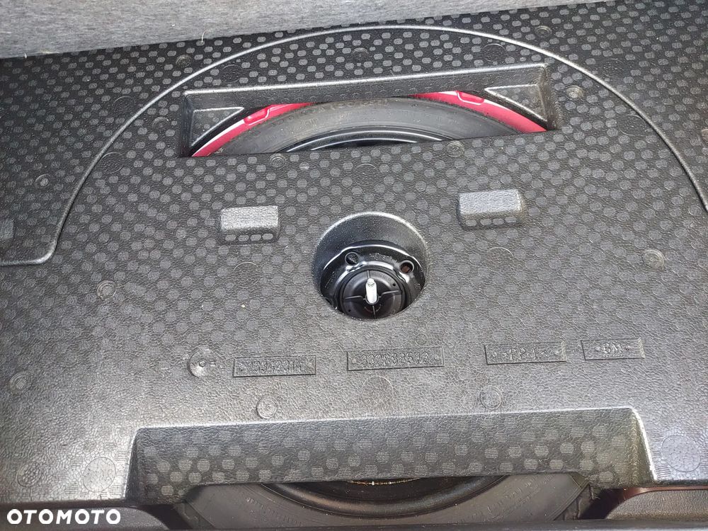 Opel Astra 1.4 Turbo - 36