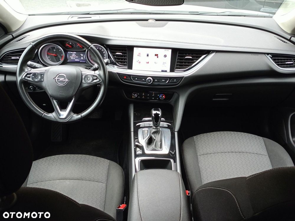 Opel Insignia - 9