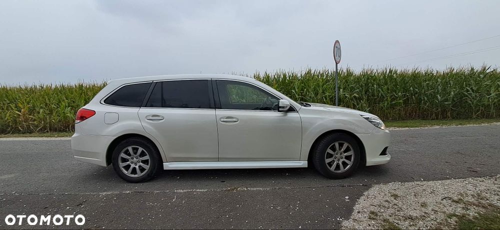 Subaru Legacy - 3