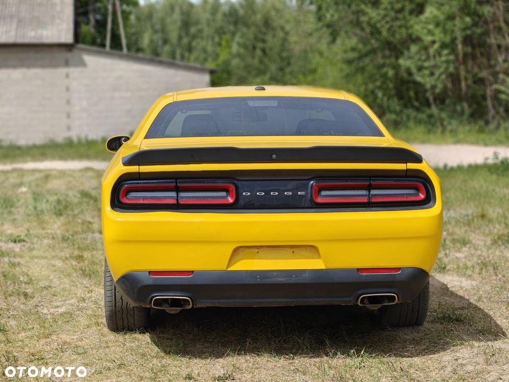 Dodge Challenger 3.6 SXT Plus - 8