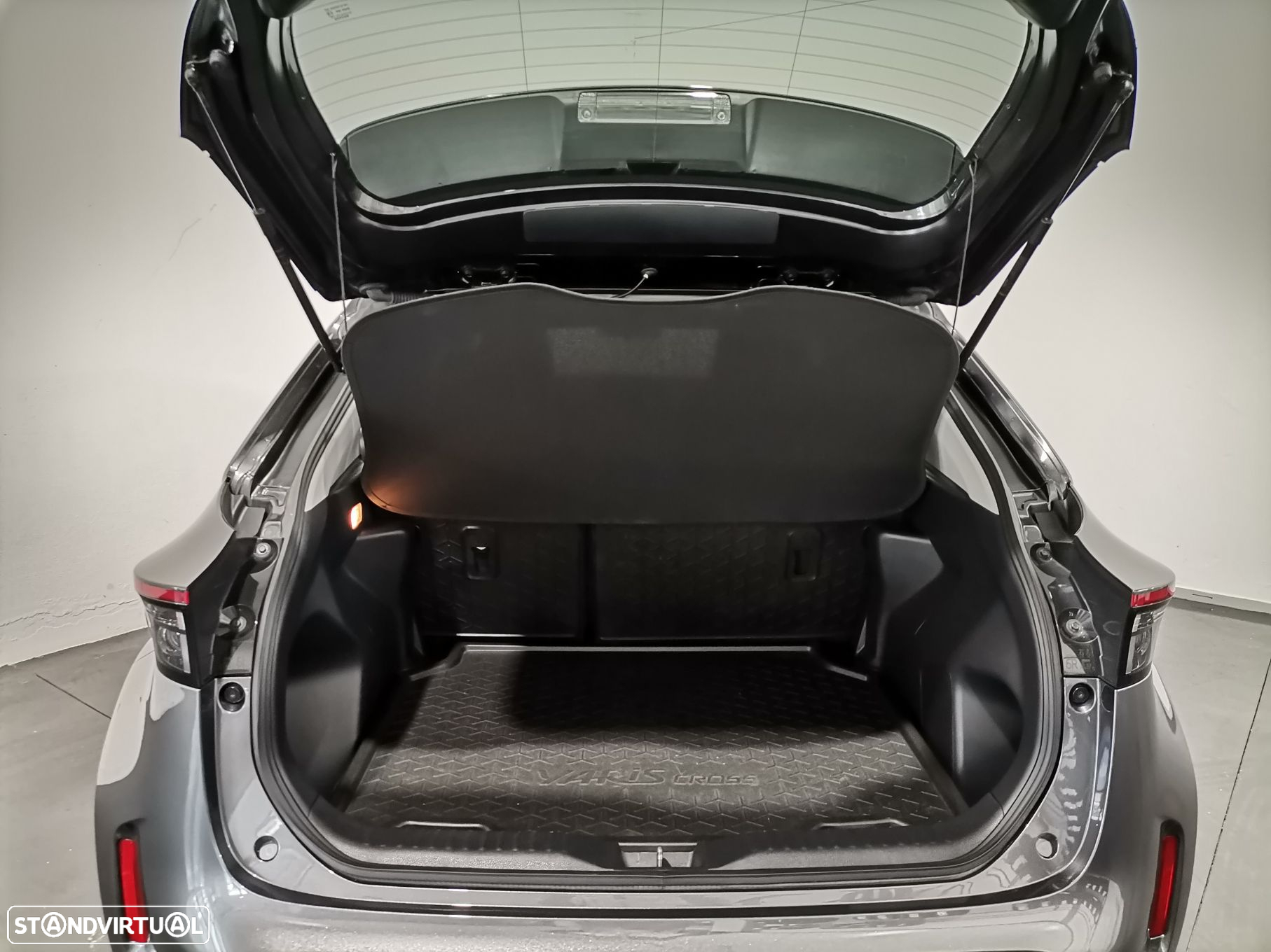 Toyota Yaris Cross - 13