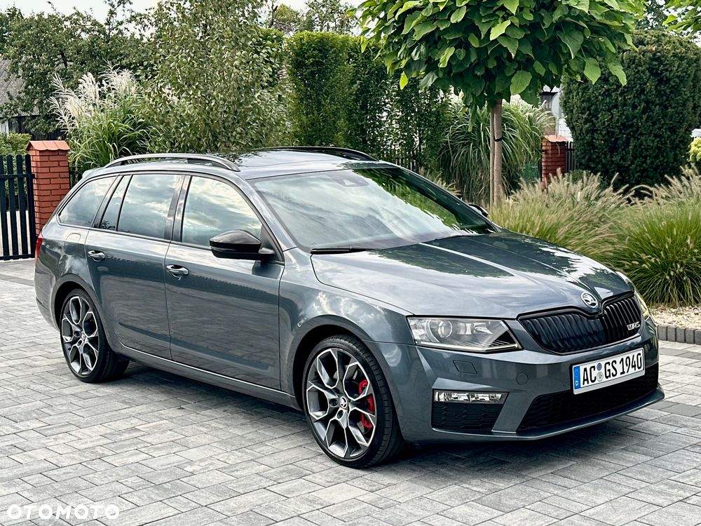 Skoda Octavia 2.0 TSI (Green tec) DSG RS - 6