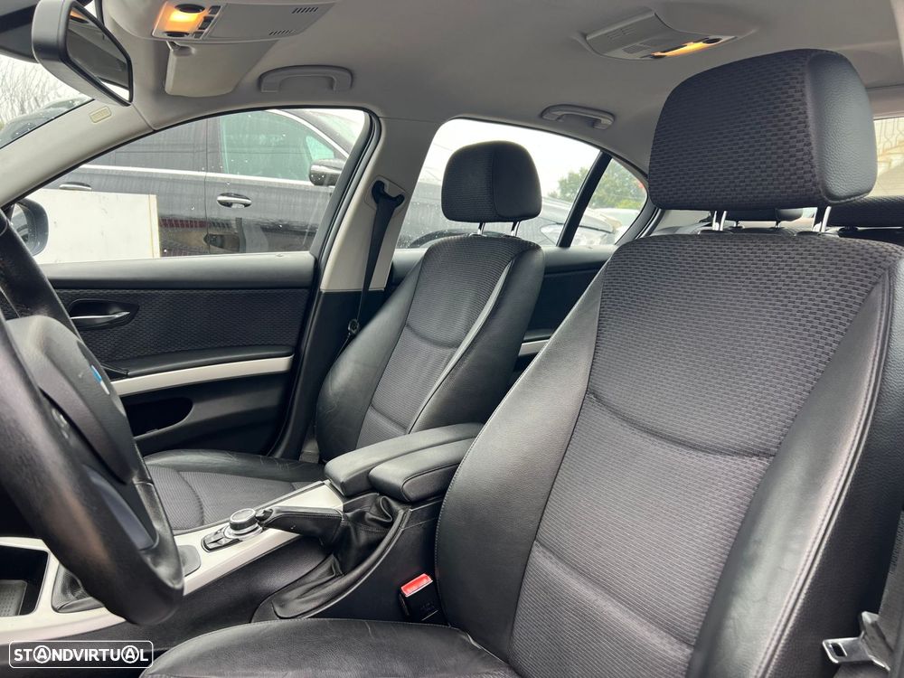 BMW 320 d EfficientDynamics Line Sport - 9