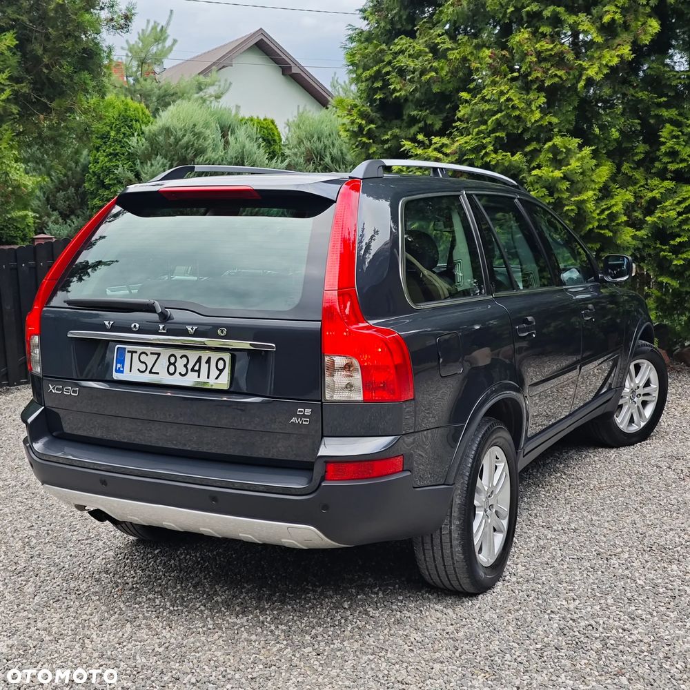Volvo XC 90 D5 Momentum - 4