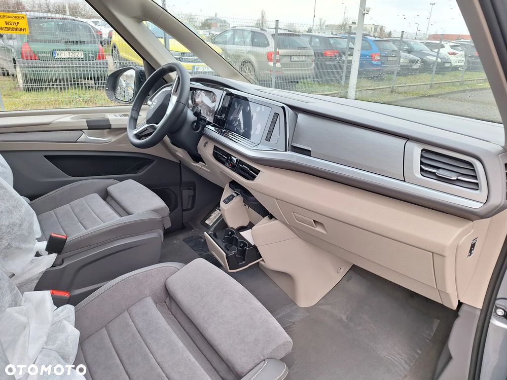 Volkswagen Multivan - 15