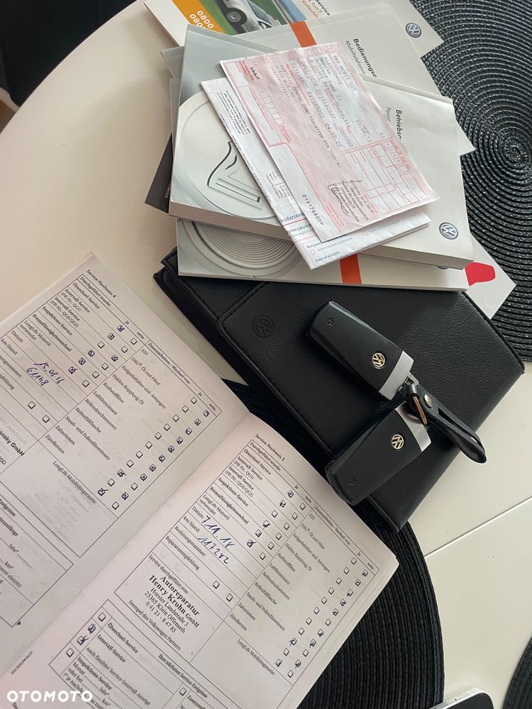 Volkswagen Passat - 26