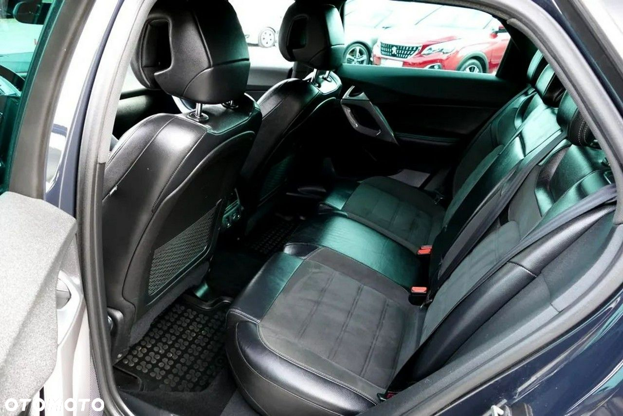 DS Automobiles DS 5 - 30