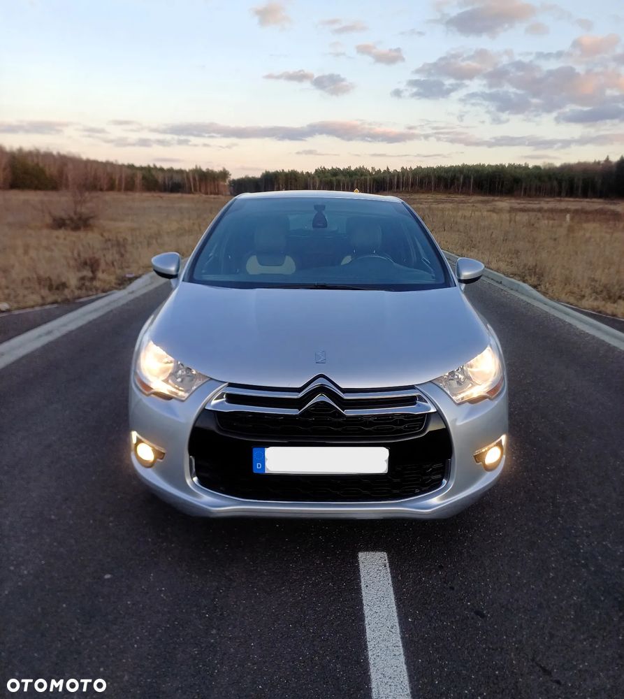 Citroën DS4 VTi 120 SoChic - 3