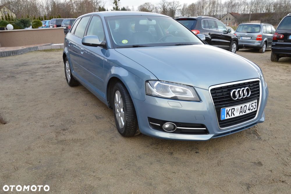 Audi A3 Sportback 1.6 TDI Attraction - 6