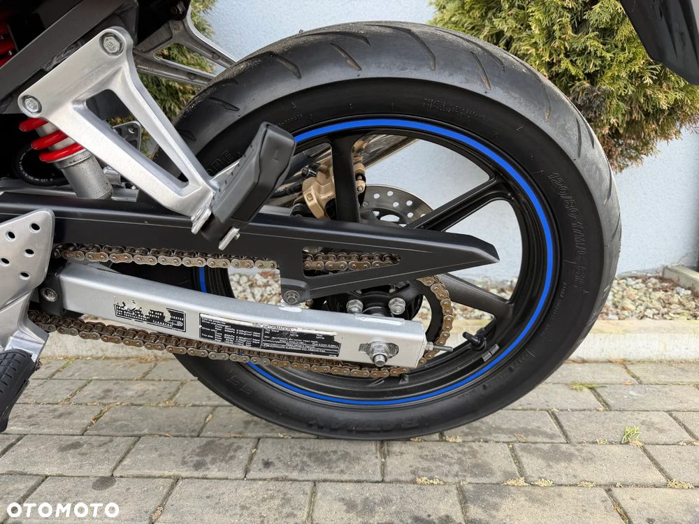 Honda CBR - 29